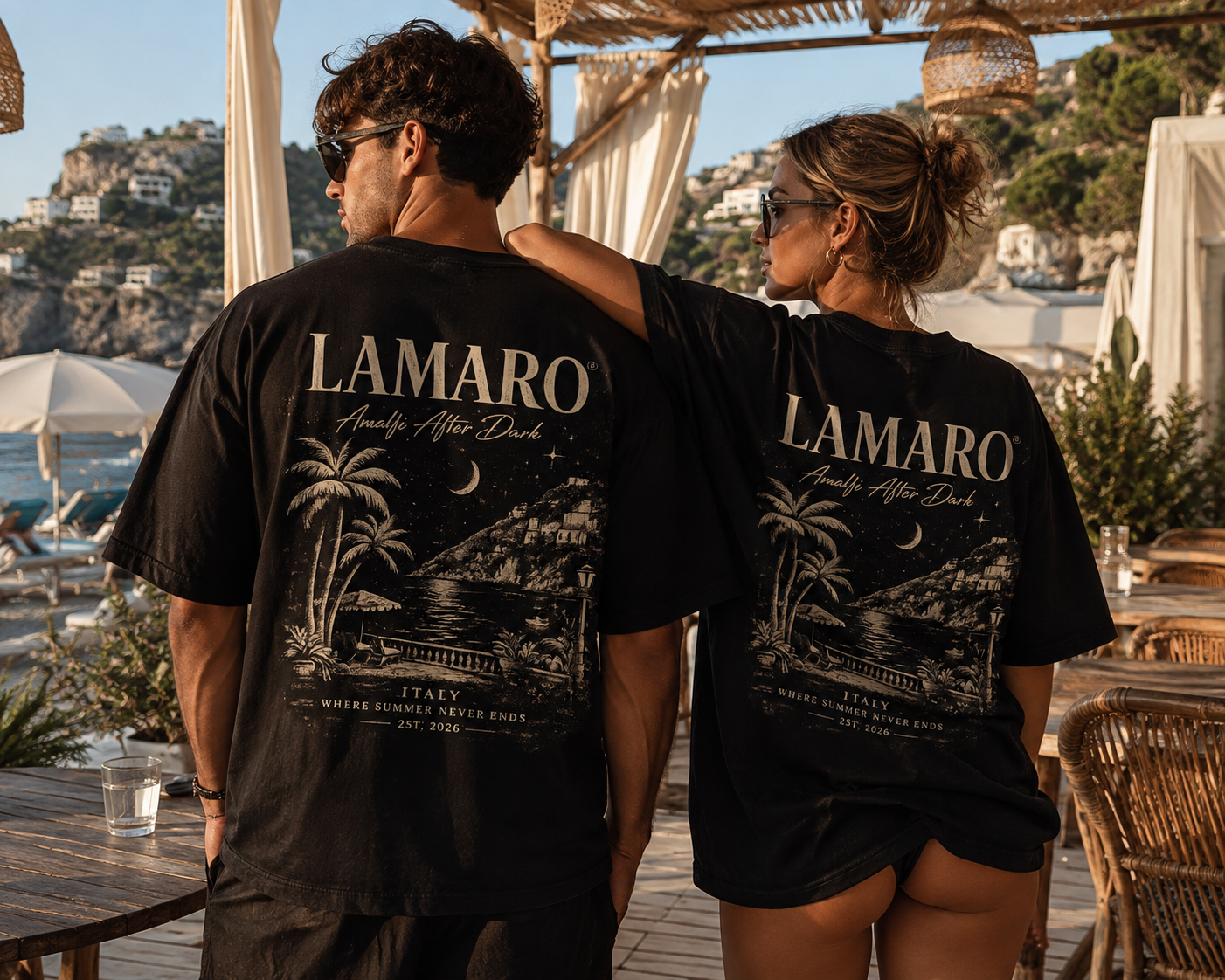 LAMARO Amalfi After Dark Oversized Unisex Bio-T-Shirt mit Backprint